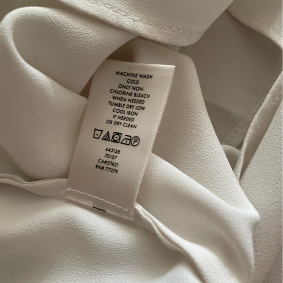 Ann Taylor White Blouse High Neck Bow Detail on Sleeve Cuff Size SP Small Petite - Picture 6 of 7